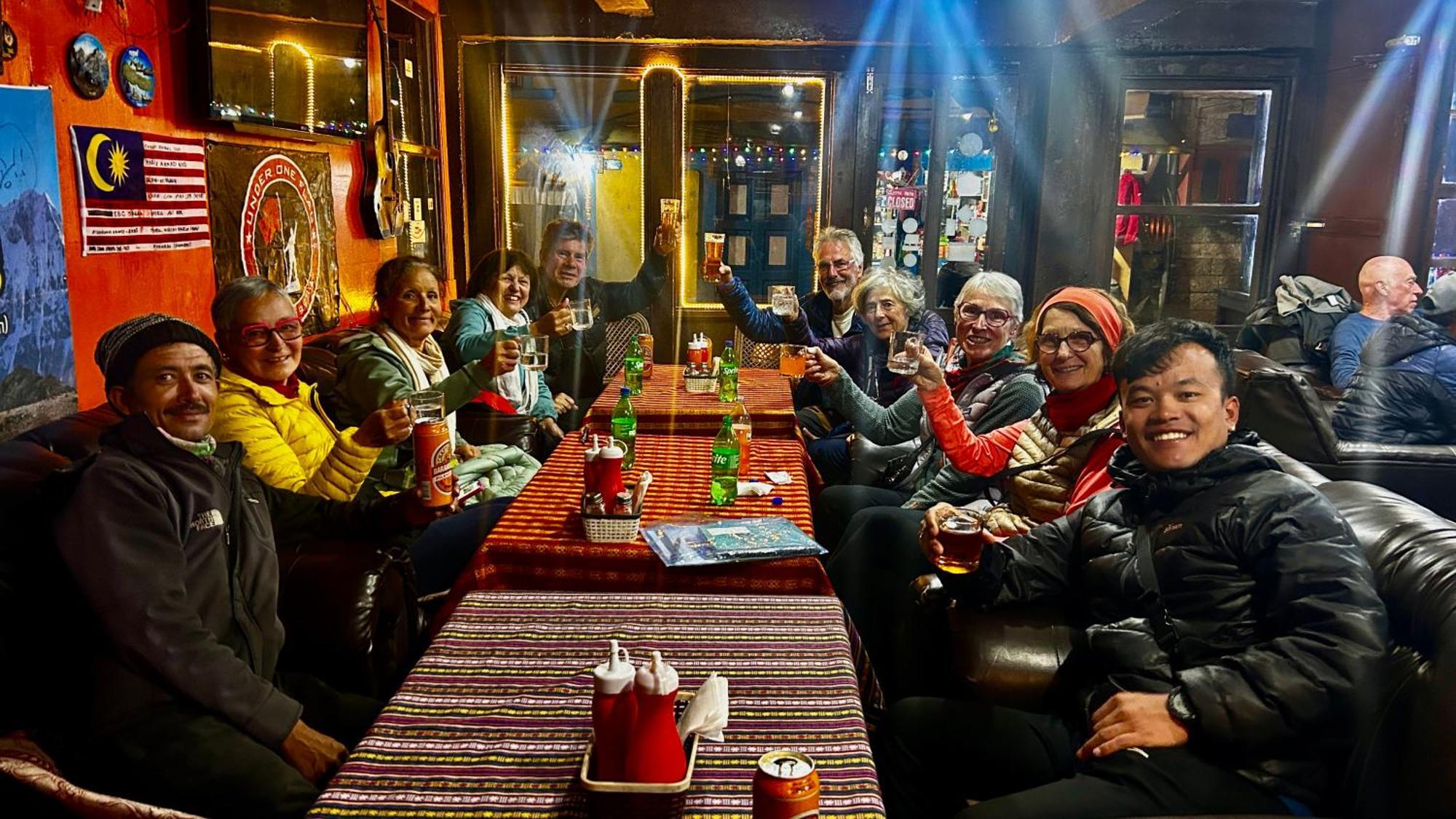 Lama Hotel - Cafe De Himalaya Лукла Экстерьер фото