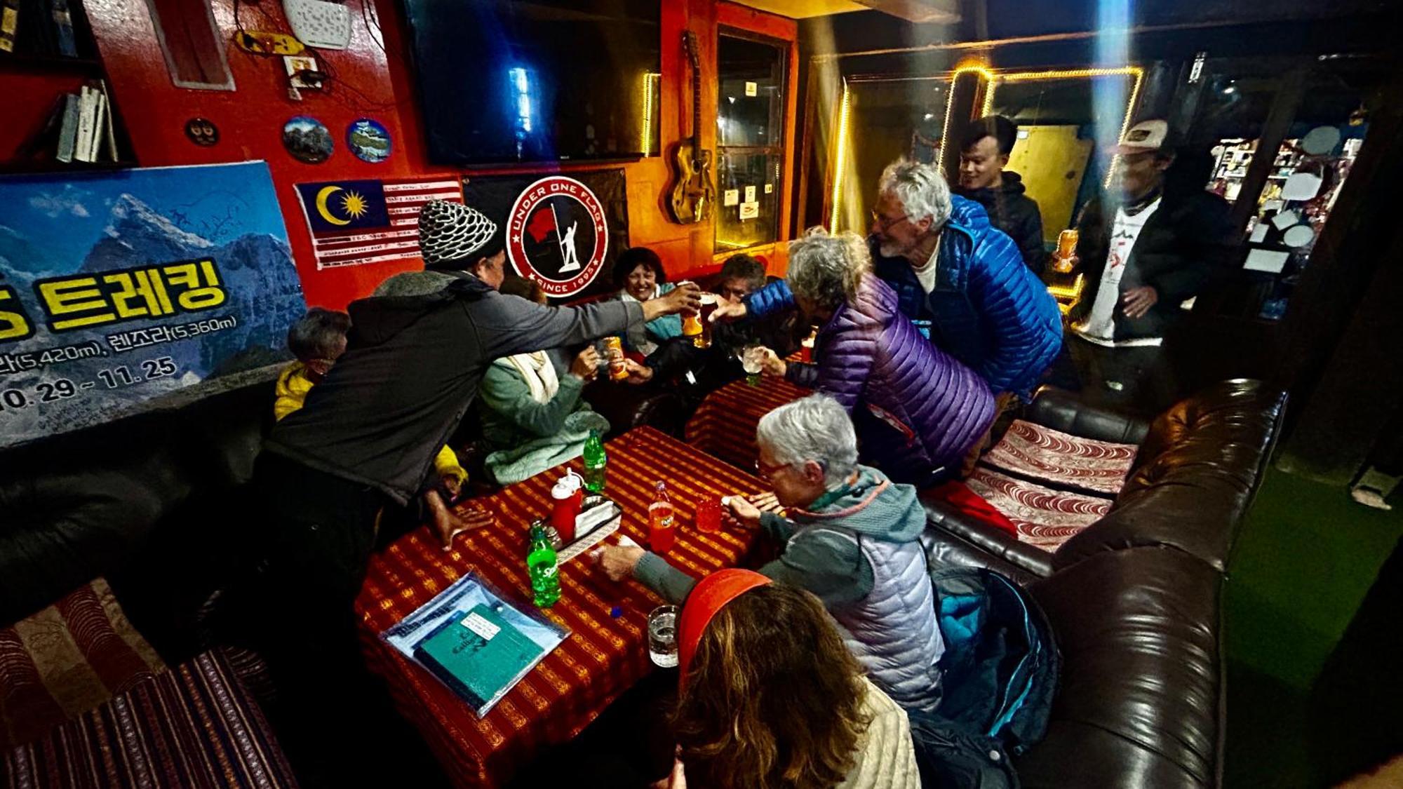 Lama Hotel - Cafe De Himalaya Лукла Экстерьер фото